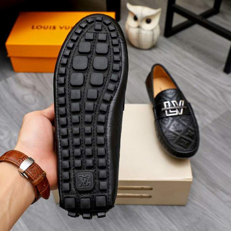 Picture of Louis Vuitton Shoes _SKULVsz38-45mnf052312148